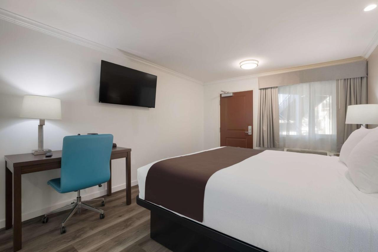 Surestay Plus Hotel By Best Western Upland - Ontario North Ngoại thất bức ảnh