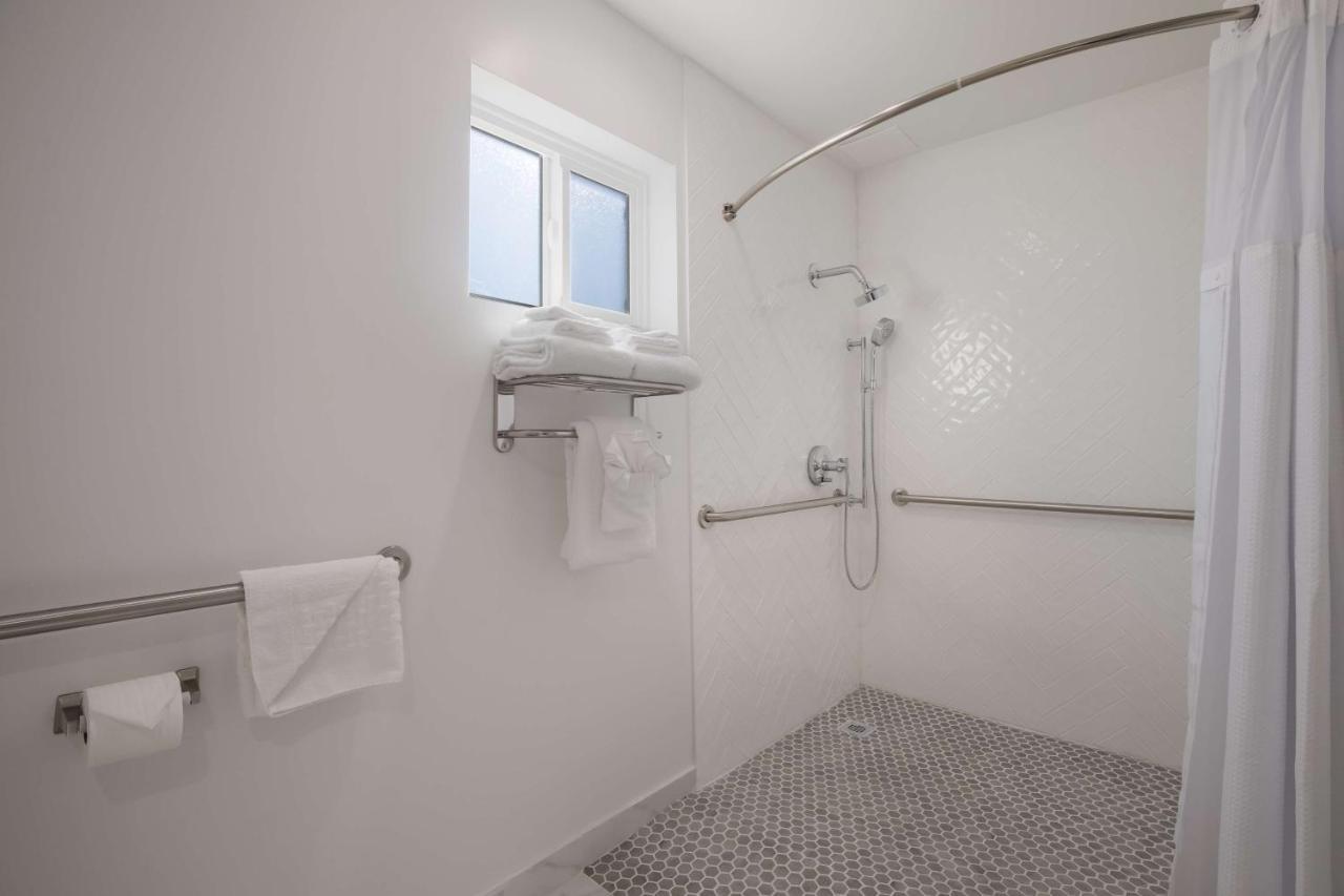 Surestay Plus Hotel By Best Western Upland - Ontario North Ngoại thất bức ảnh