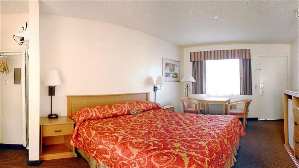 Surestay Plus Hotel By Best Western Upland - Ontario North Ngoại thất bức ảnh